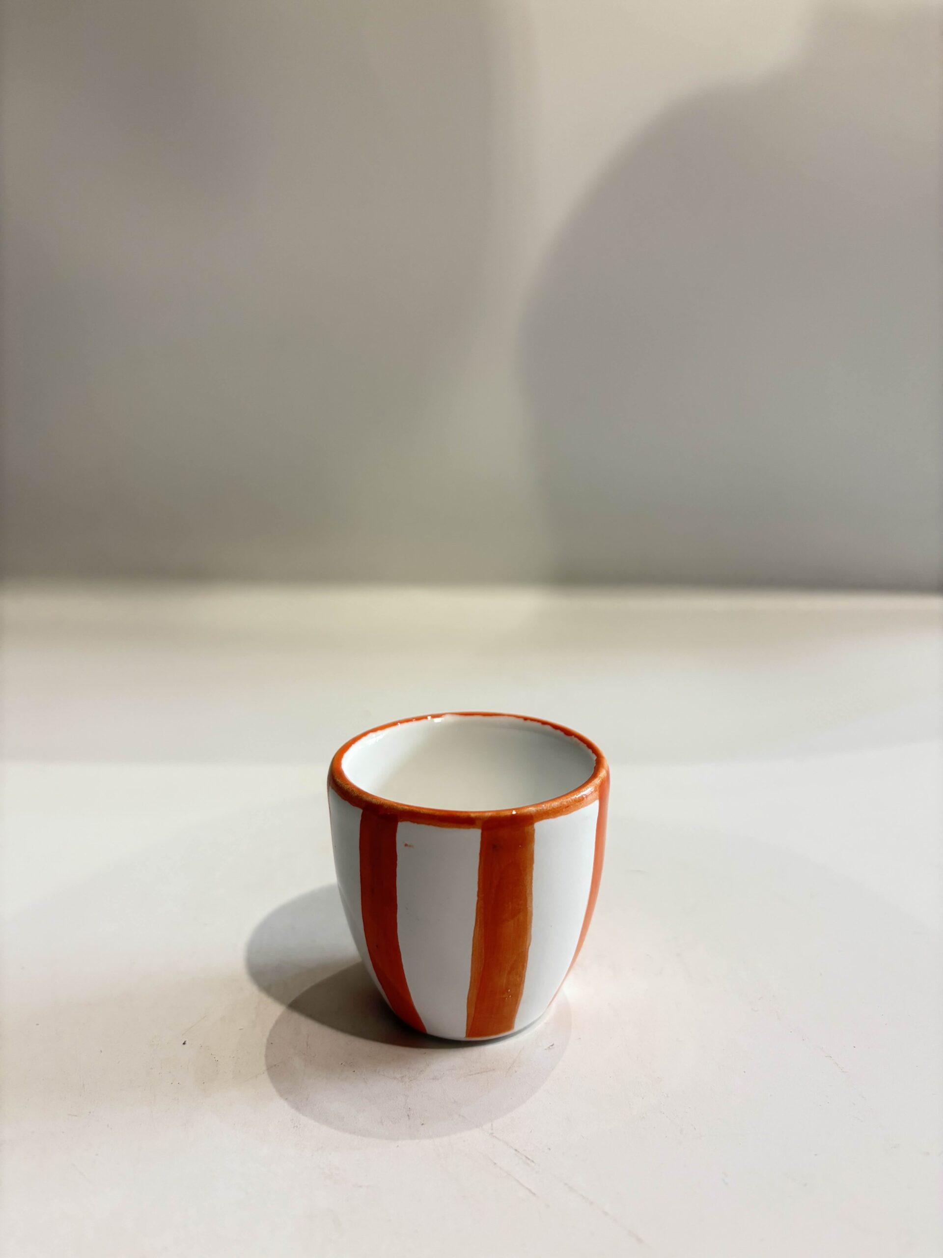 Porta uovo Arancione e Bianco